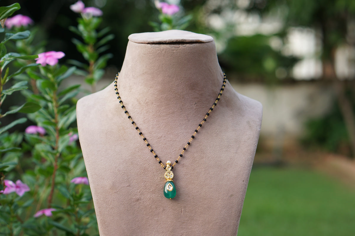 Black Beads pendant chain(4-9606)N)
