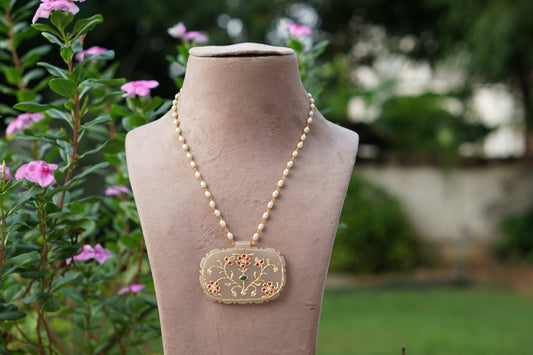 Kundan white stone pendant chain(4-9601)(R)