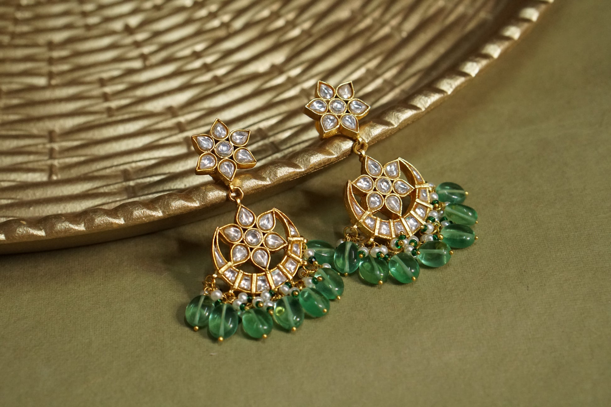 White Kundan Earrings (1-4599)(R)(PREORDER) - JEWELSTYLE