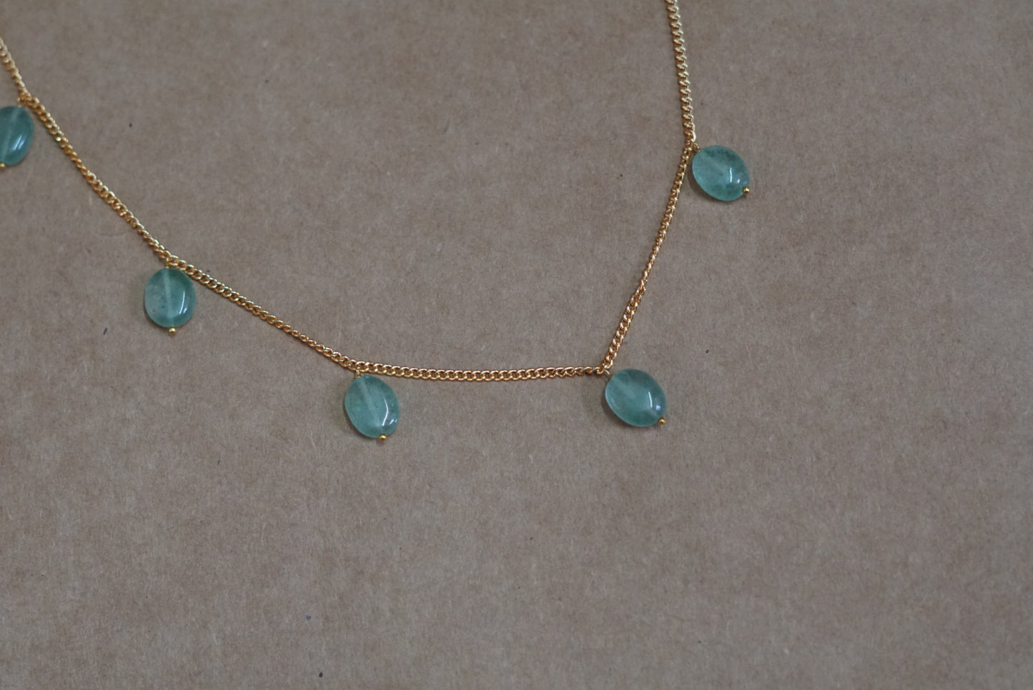Beads necklace (4-5682)(R)