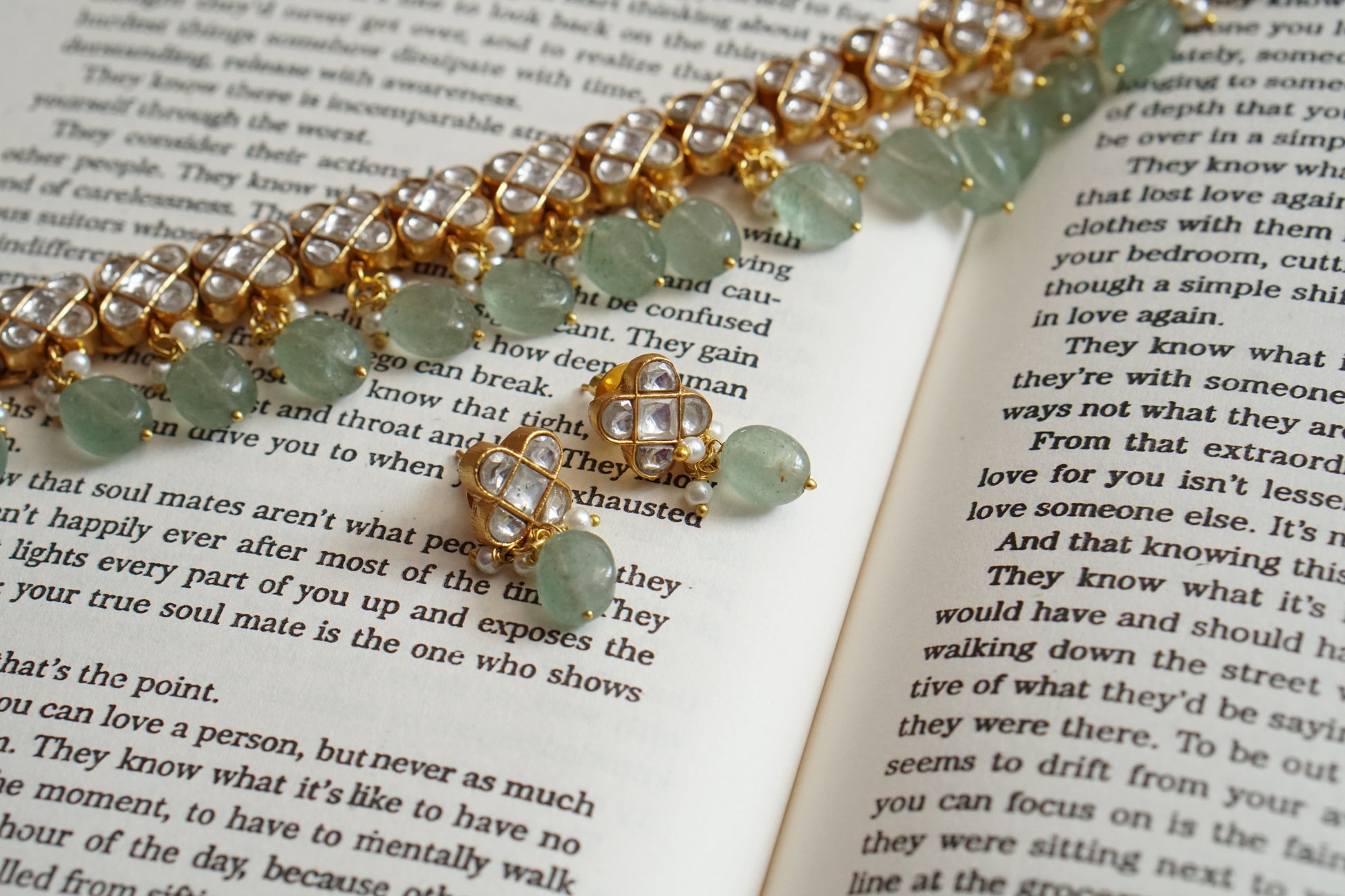 Kundan Choker set (4-8474)(R)(PREORDER) - JEWELSTYLE