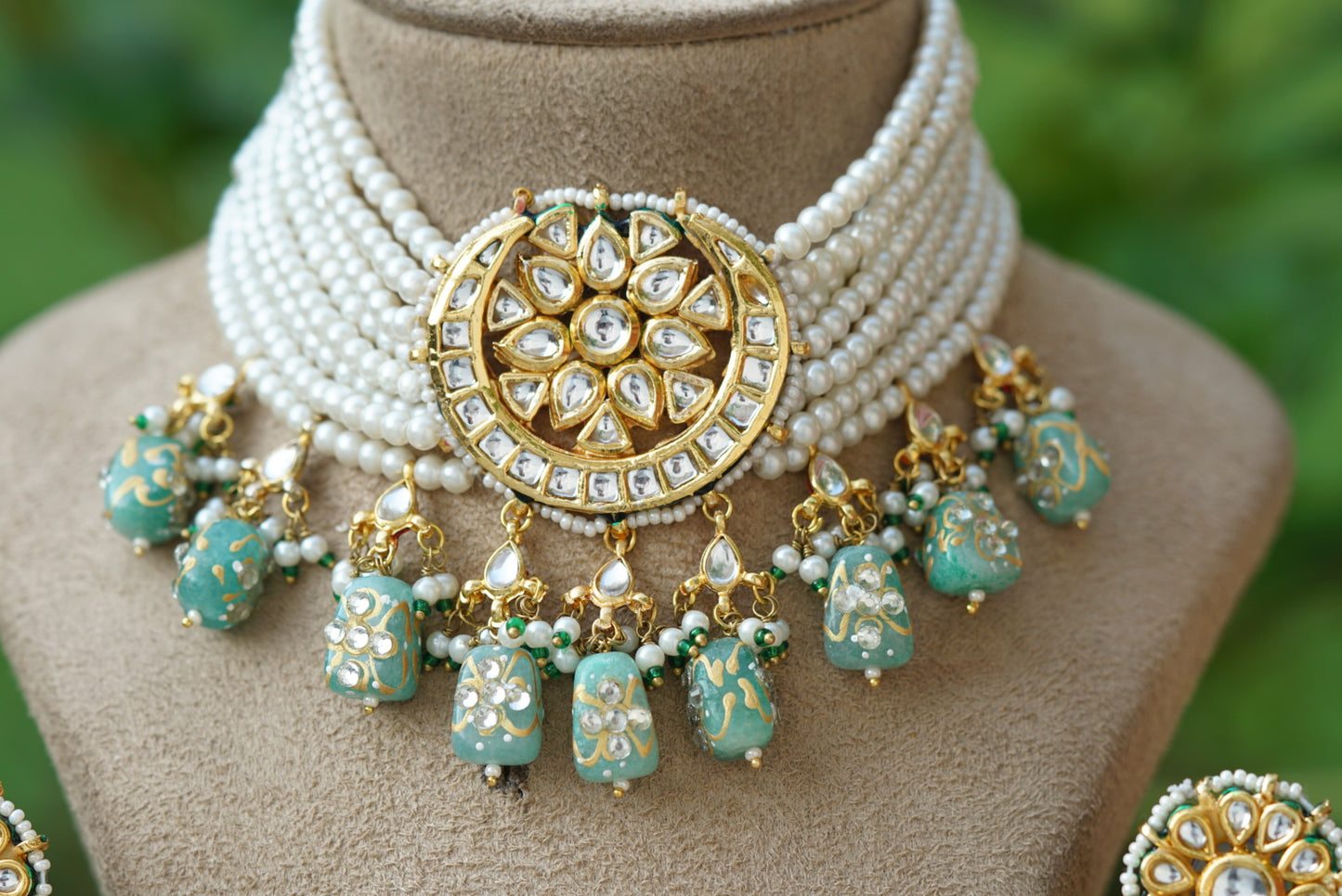 Kundan choker set (4-2040)