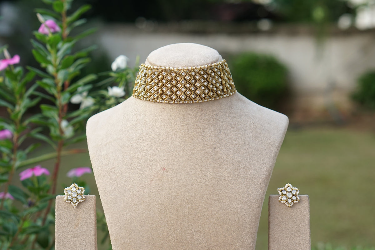 Kundan Necklace Set (4-9630)(A)