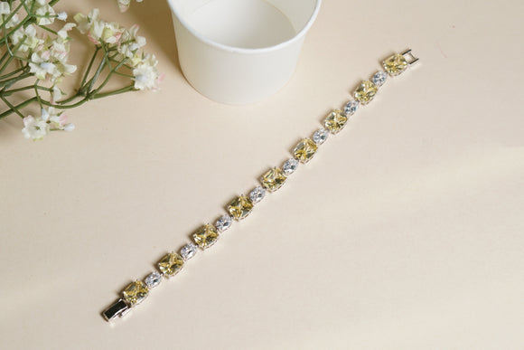 AD Yellow Stone Tennis Bracelet (3-471)(EX)