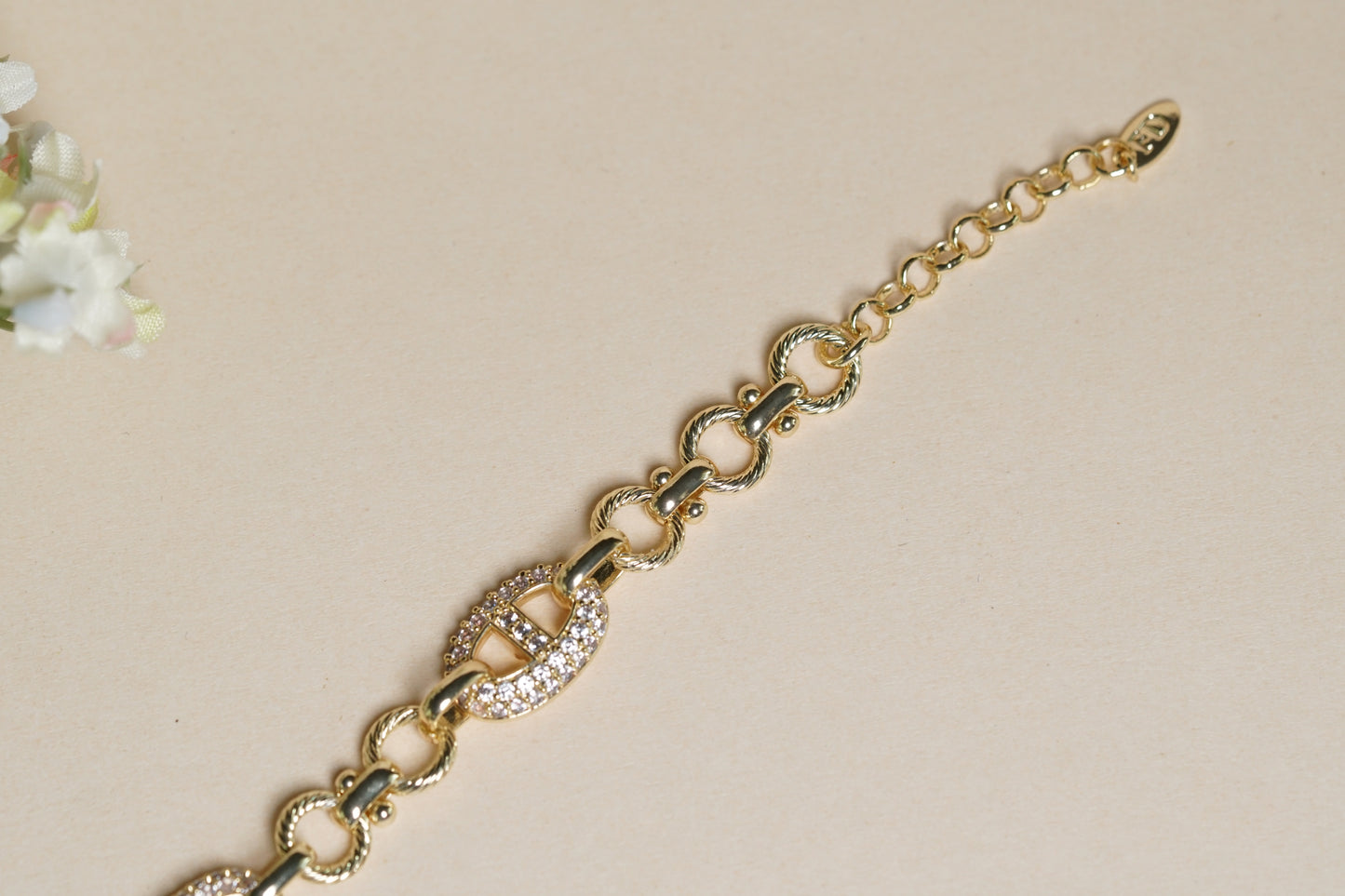 AD Stone Tennis Bracelet (3-468)(EX)
