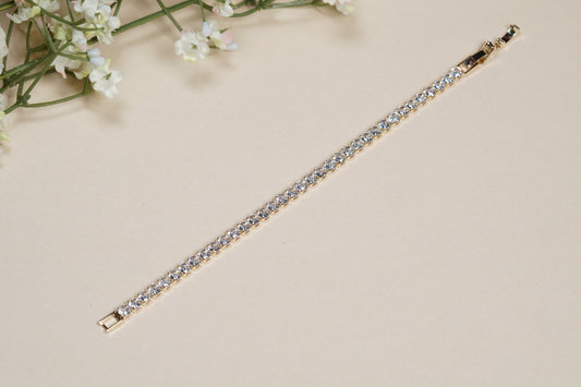 AD Stone Tennis Bracelet (3-464)(EX)