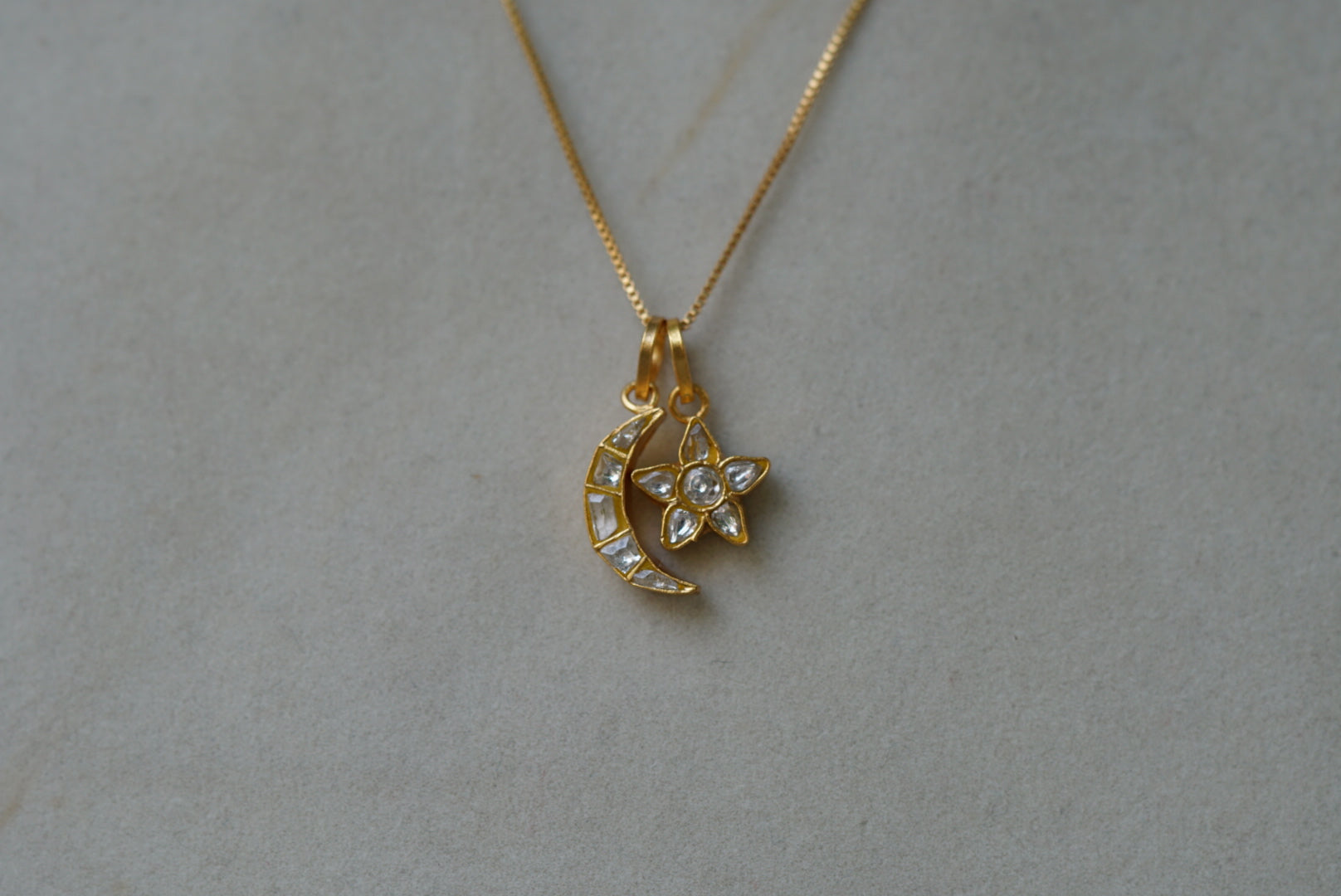 Kundan Pendant (4-5700)(R) - JEWELSTYLE