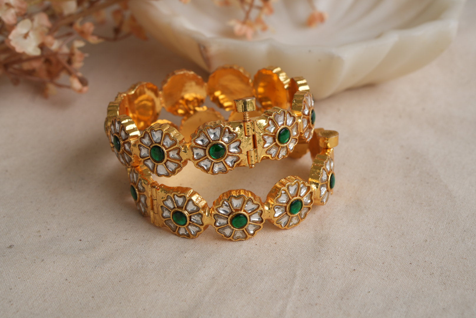 Green and white Kundan Bangles (3-483)(KA) (PREORDER) (Made IN 7-8 DAYS TIME) - JEWELSTYLE