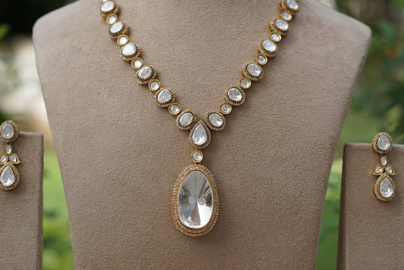 White Necklace Polki Set  (4-8500)(B)