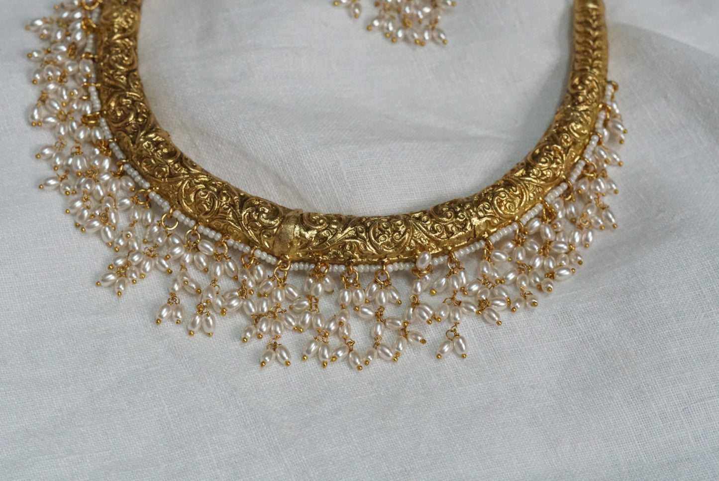 Kundan hasli necklace set (4-6022)(K)(INTRODUCTORY PIECE)