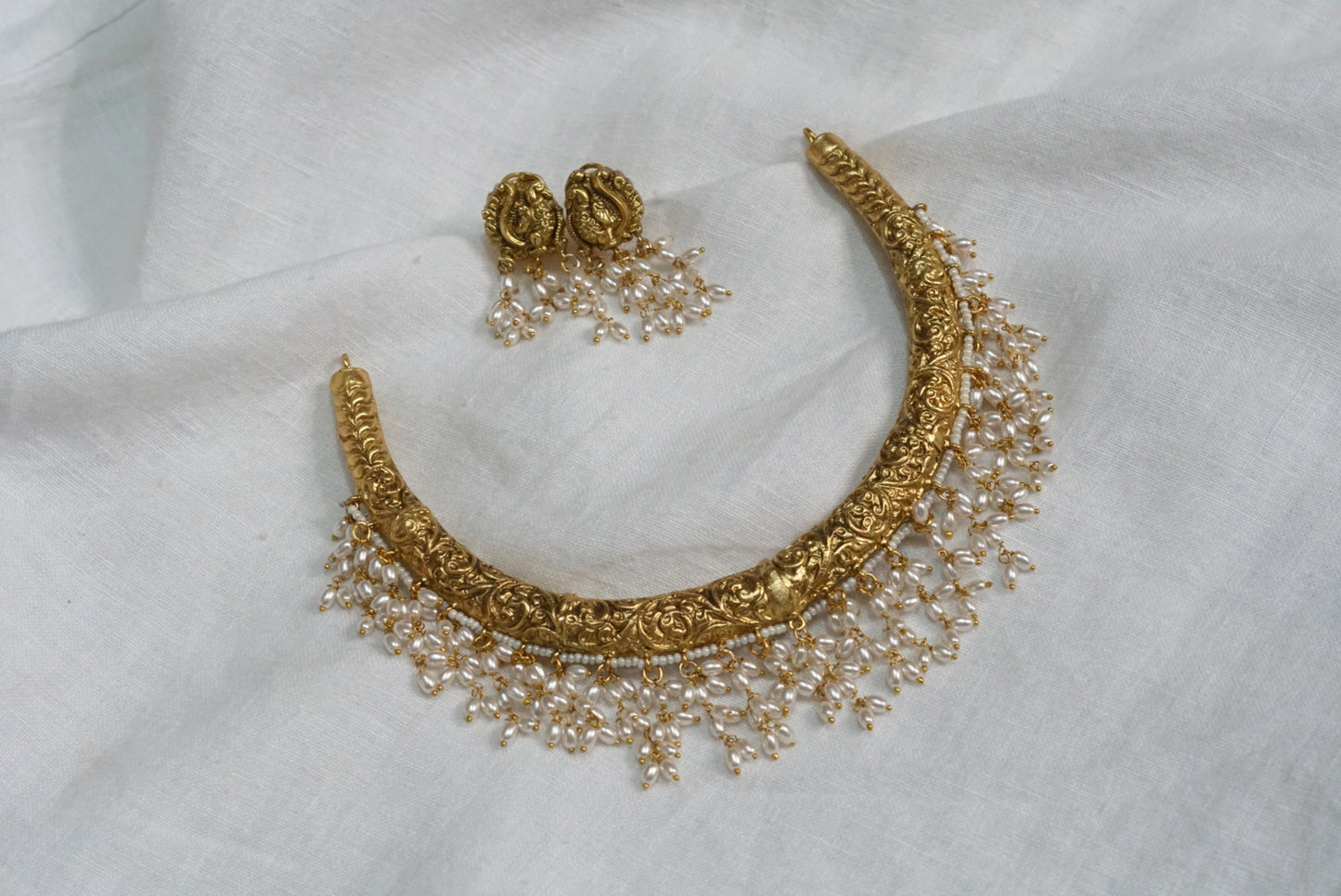 Kundan hasli necklace set (4-6022)(K)(INTRODUCTORY PIECE)