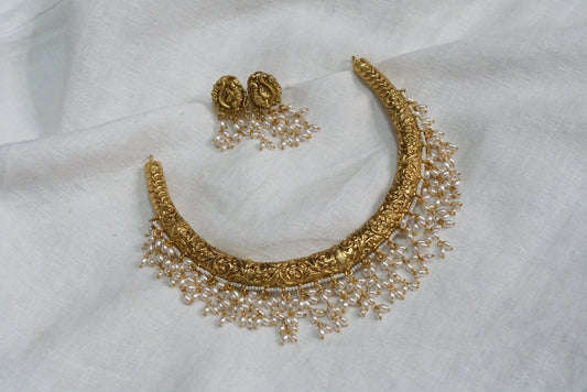 Kundan hasli necklace set (4-6022)(K)(INTRODUCTORY PIECE)