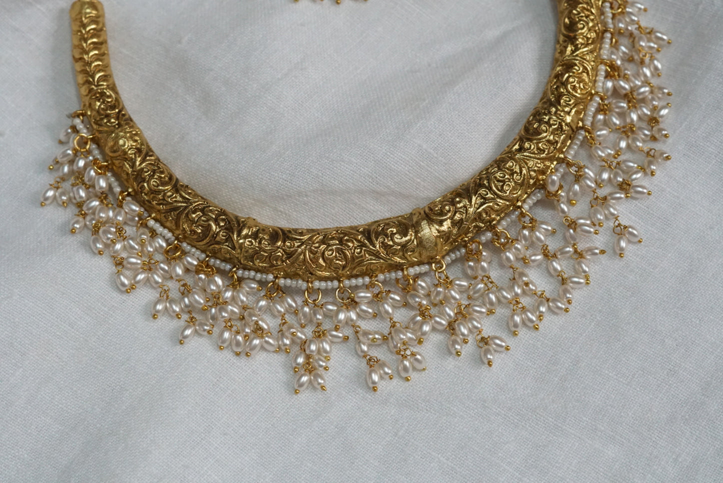 Kundan hasli necklace set (4-6022)(K)(INTRODUCTORY PIECE)
