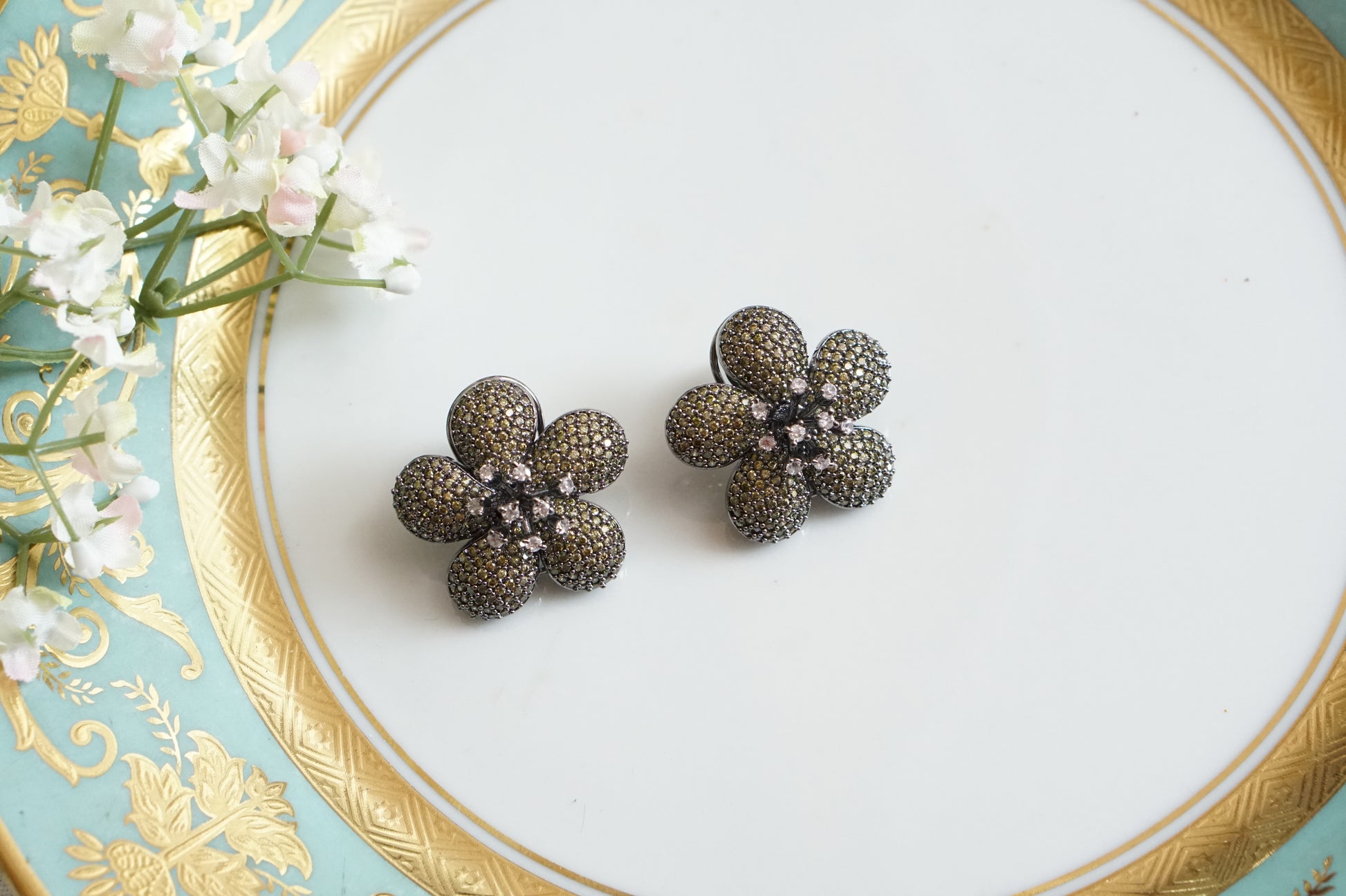 AD Flower Earring (1-4824)(B) - JEWELSTYLE