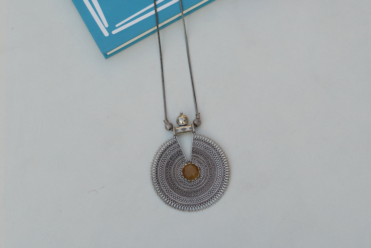 Oxidised pendant necklace (4-6502)