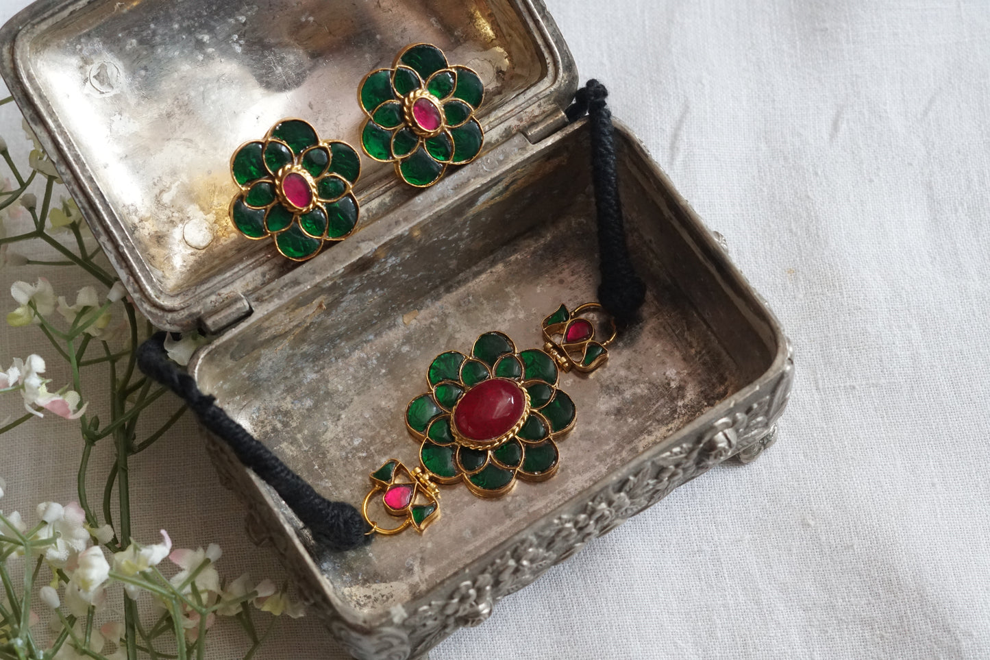 Kundan Choker Set (4-9102)(R) - JEWELSTYLE