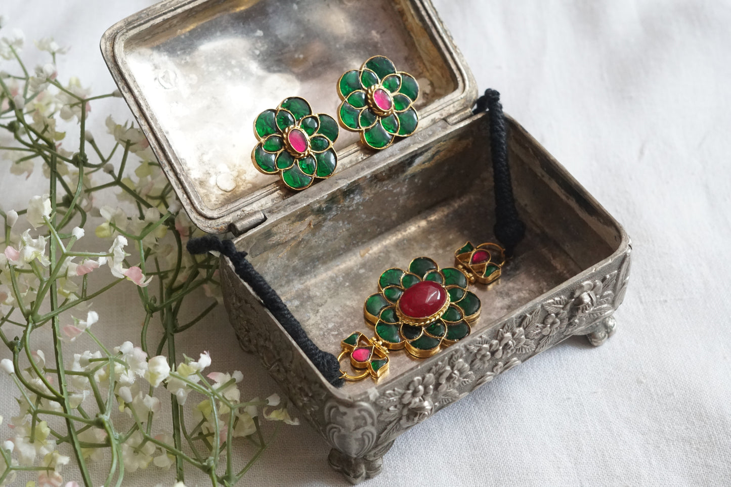 Kundan Choker Set (4-9102)(R) - JEWELSTYLE