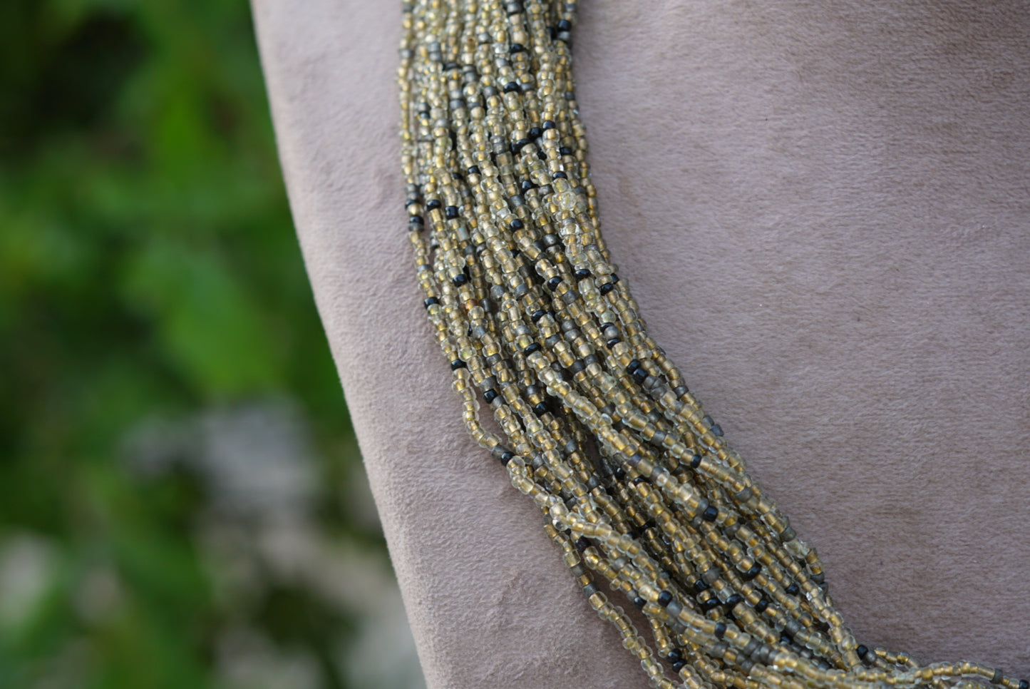 BEADS NECKLACE (4-6372)(F)