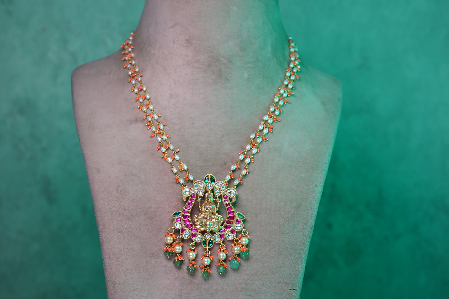 Kundan Pendant Necklace (4-8019)(K)(PREORDER)