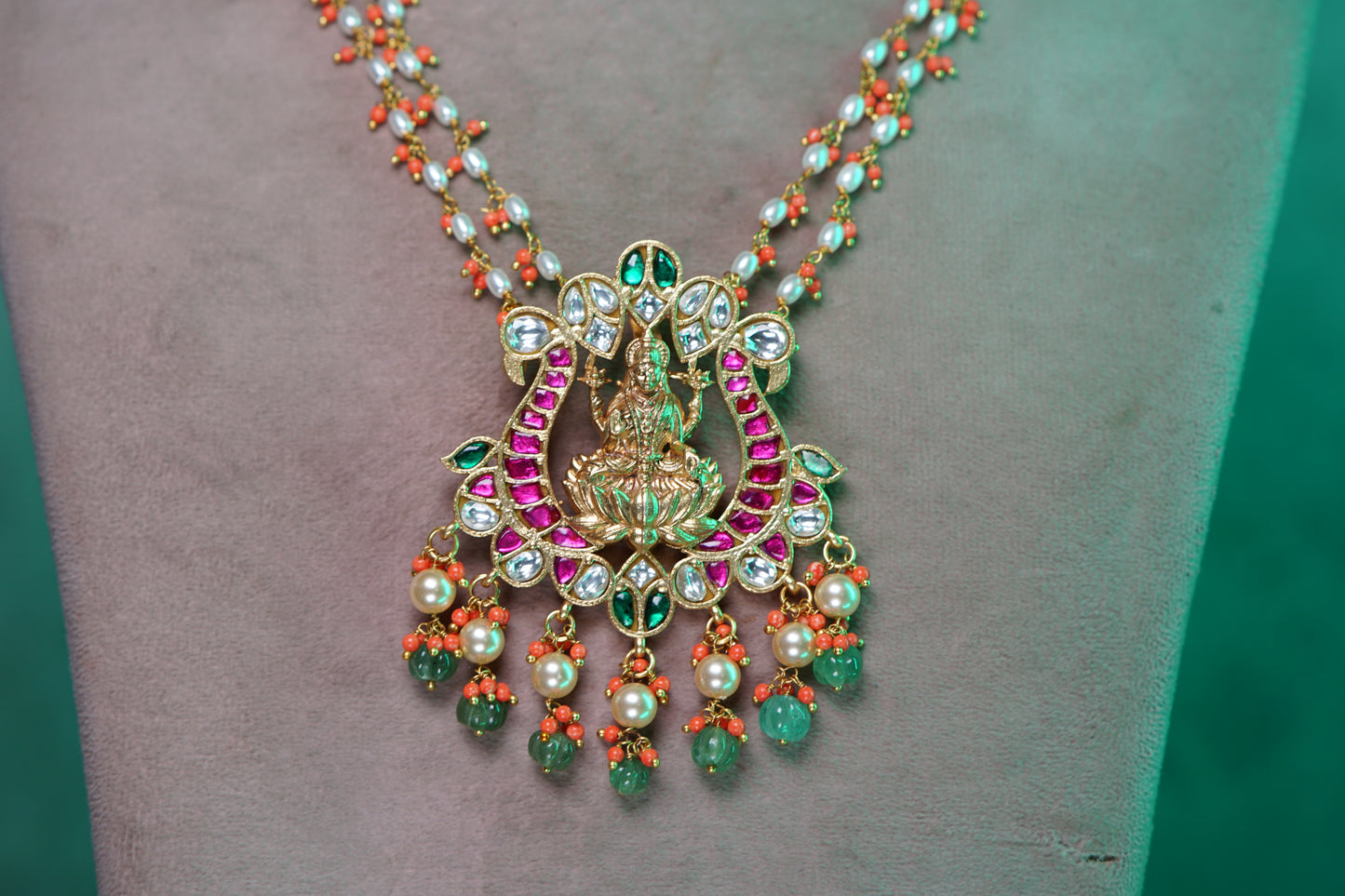 Kundan Pendant Necklace (4-8019)(K)(PREORDER)