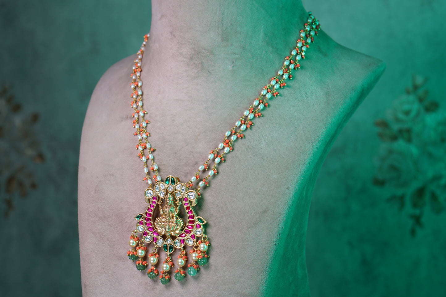 Kundan Pendant Necklace (4-8019)(K)(PREORDER)