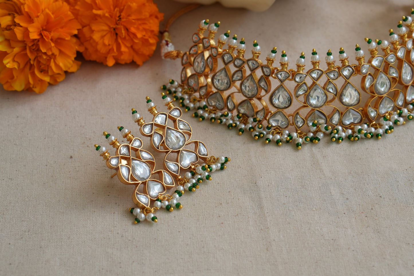 Kundan  Choker Set (4-9010)(R) - JEWELSTYLE