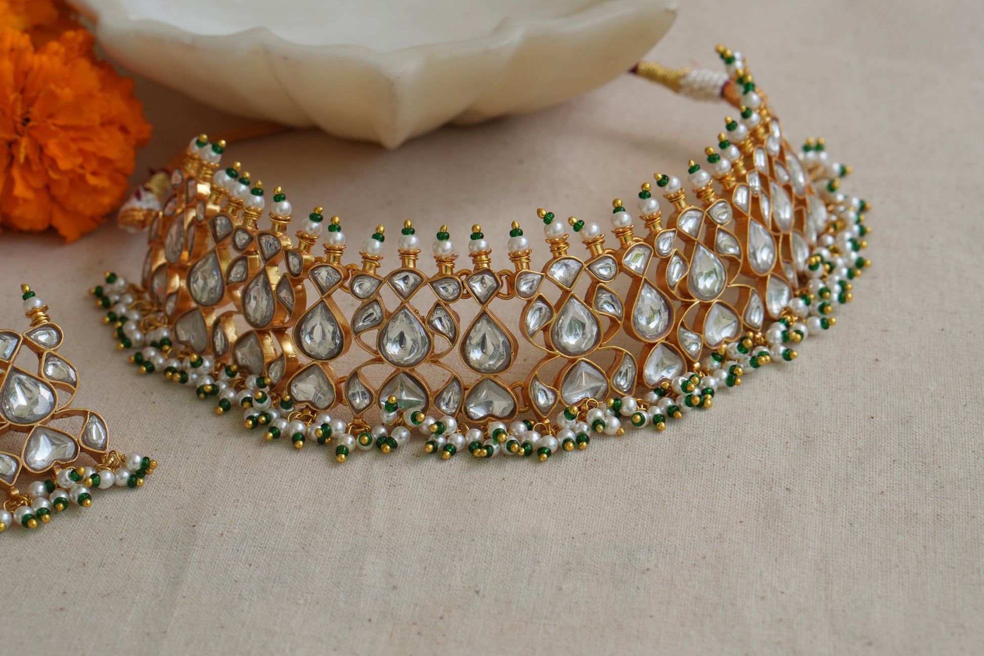 Kundan  Choker Set (4-9010)(R) - JEWELSTYLE
