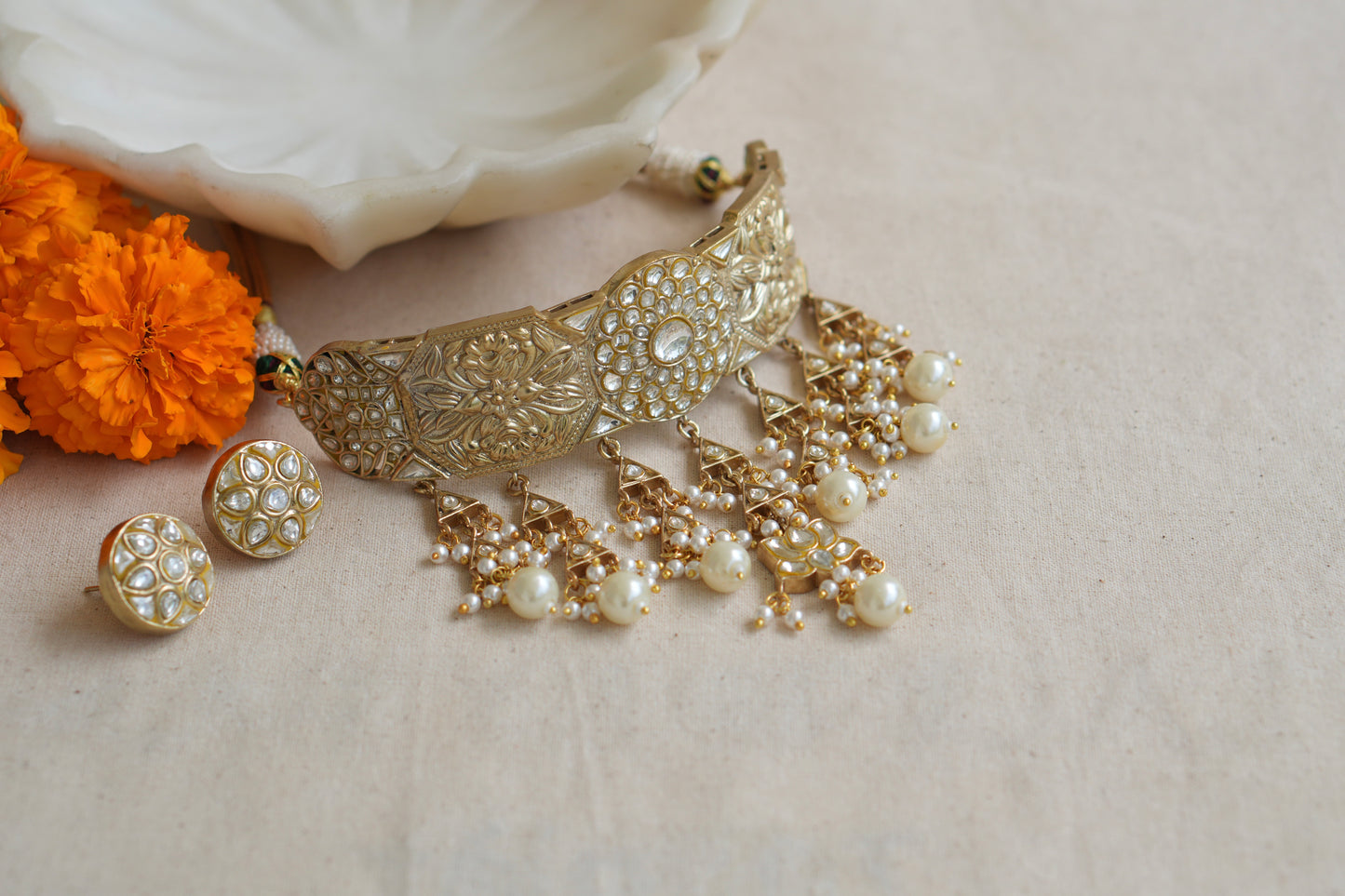 Kundan  Choker Set (4-9012)(R) - JEWELSTYLE