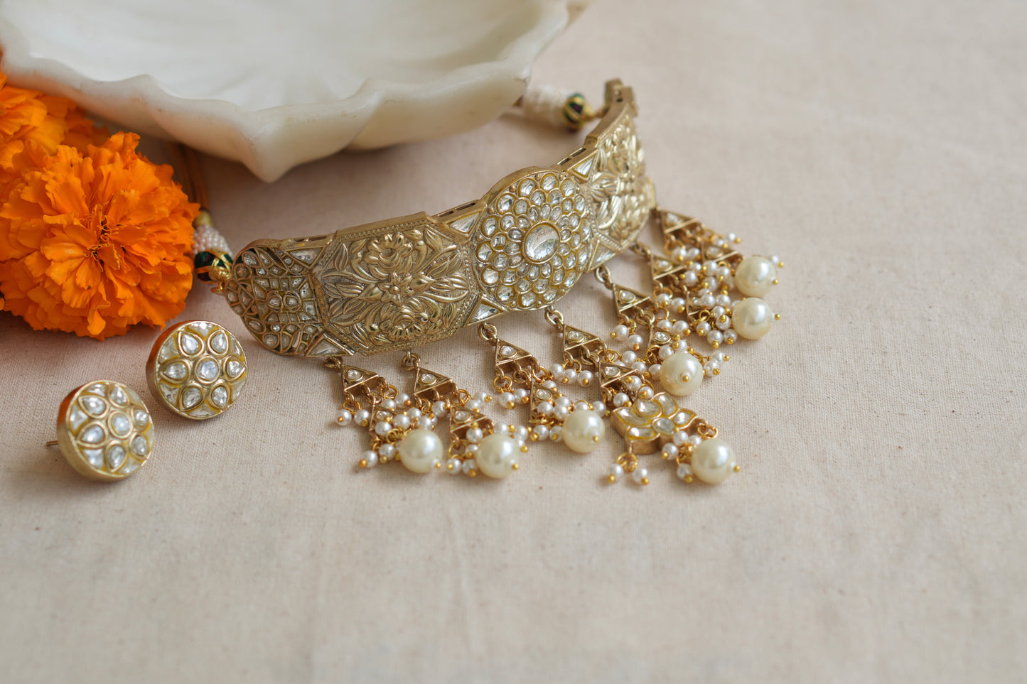 Kundan  Choker Set (4-9012)(R) - JEWELSTYLE