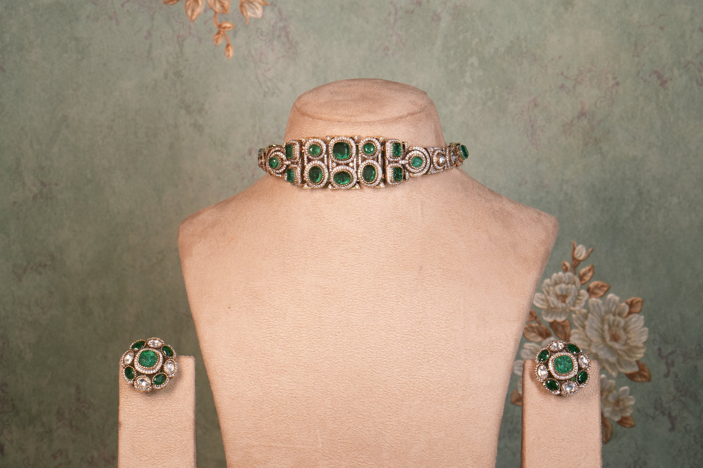 Green Stone Polki  Choker Set(4-9049)(B)