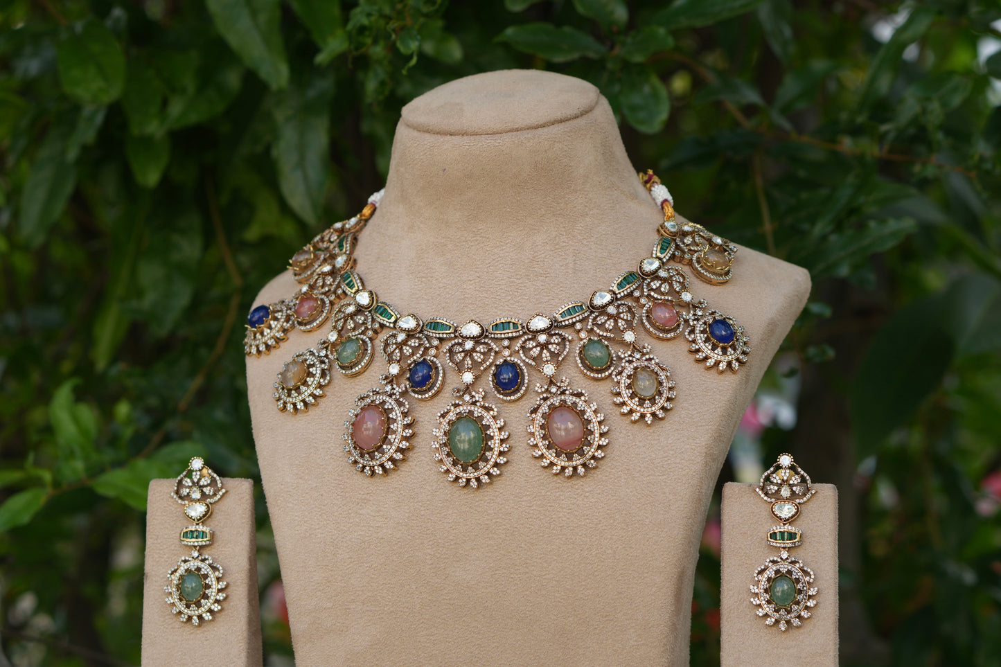 Multi Stone Polki Necklace Set(4-9047)(B)