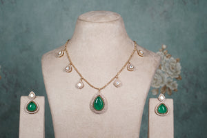 Green Stone Polki Necklace set (4-8559)(B)
