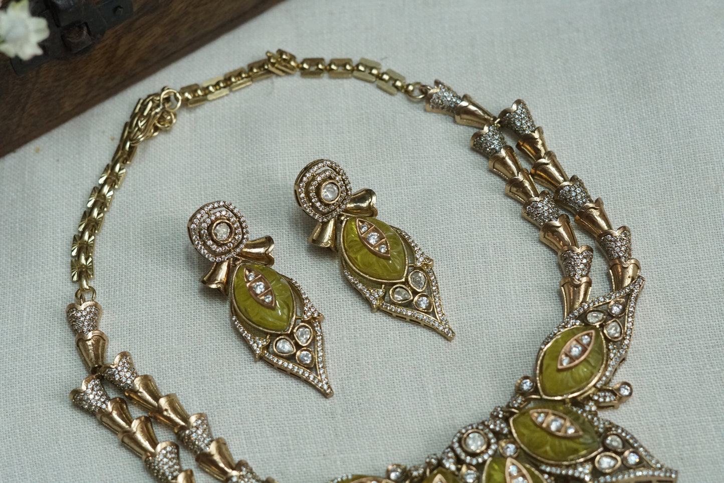 Yellow Stone Polki Necklace Set (4-9178)(B)