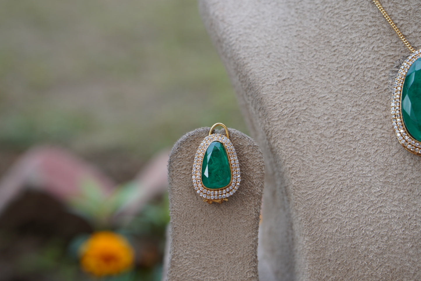 Green doublet stone Polki pendant set (4-7805) (B) - JEWELSTYLE