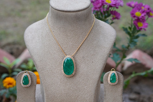 Green doublet stone Polki pendant set (4-7805) (B) - JEWELSTYLE