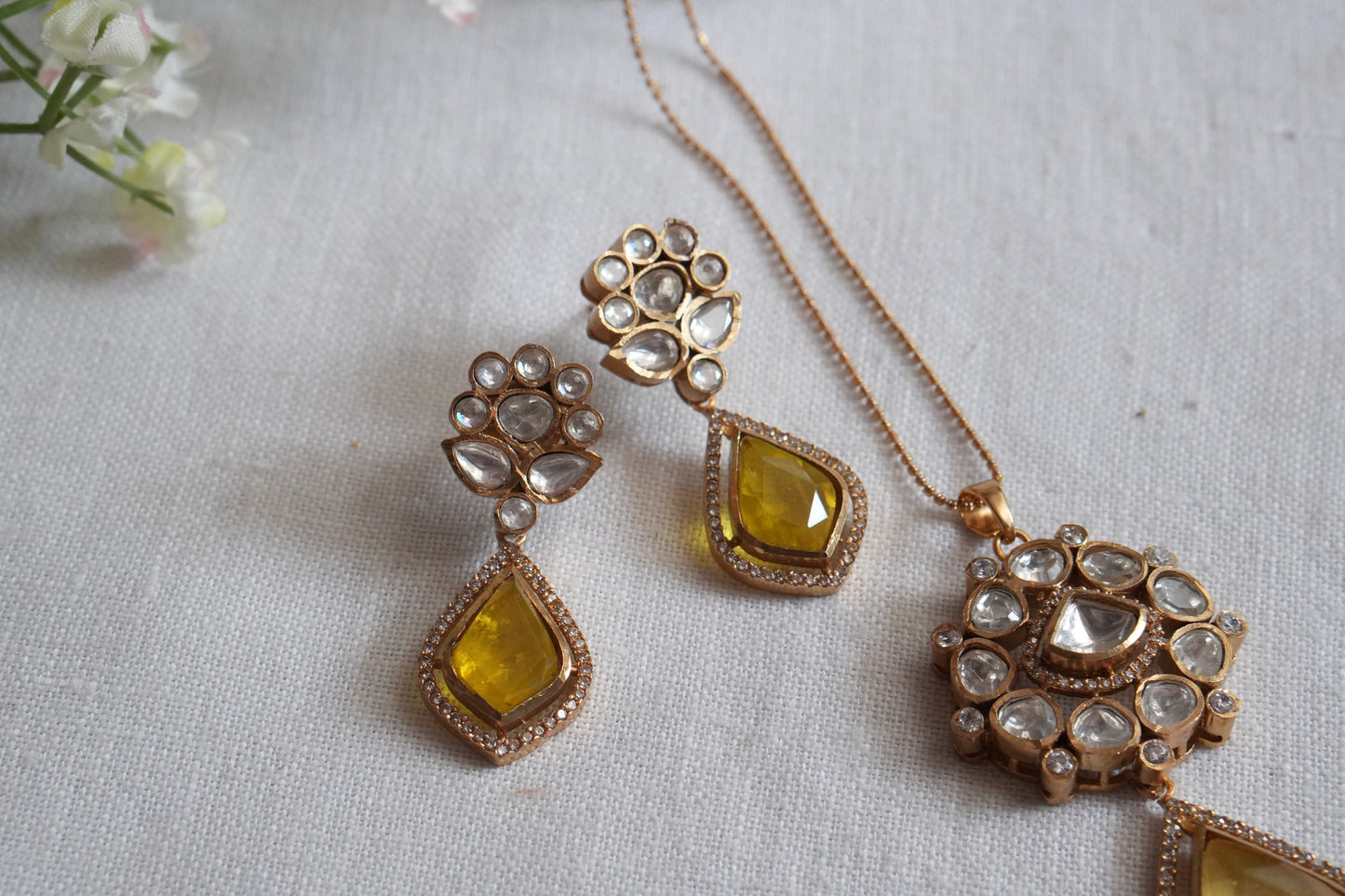 Yellow Stone Polki Pendant Set  (4-9038)(B) - JEWELSTYLE