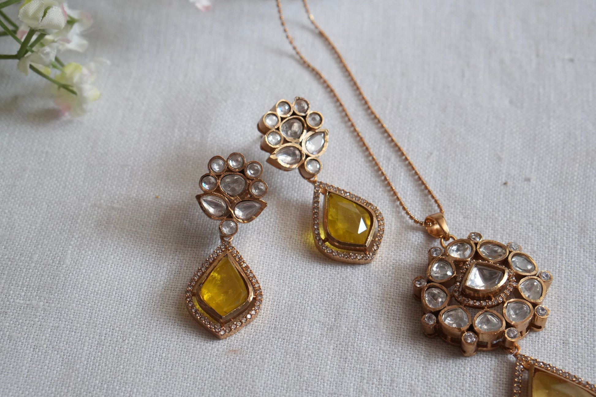 Yellow Stone Polki Pendant Set  (4-9038)(B) - JEWELSTYLE
