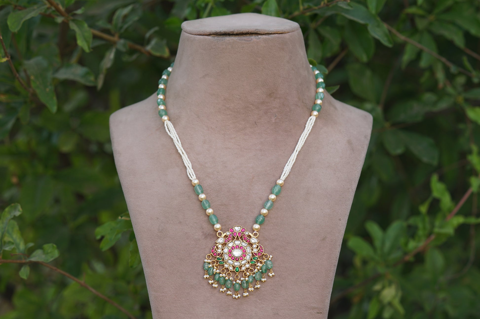 Kundan pendant Necklace (4-8034)(K)(Preorder) - JEWELSTYLE