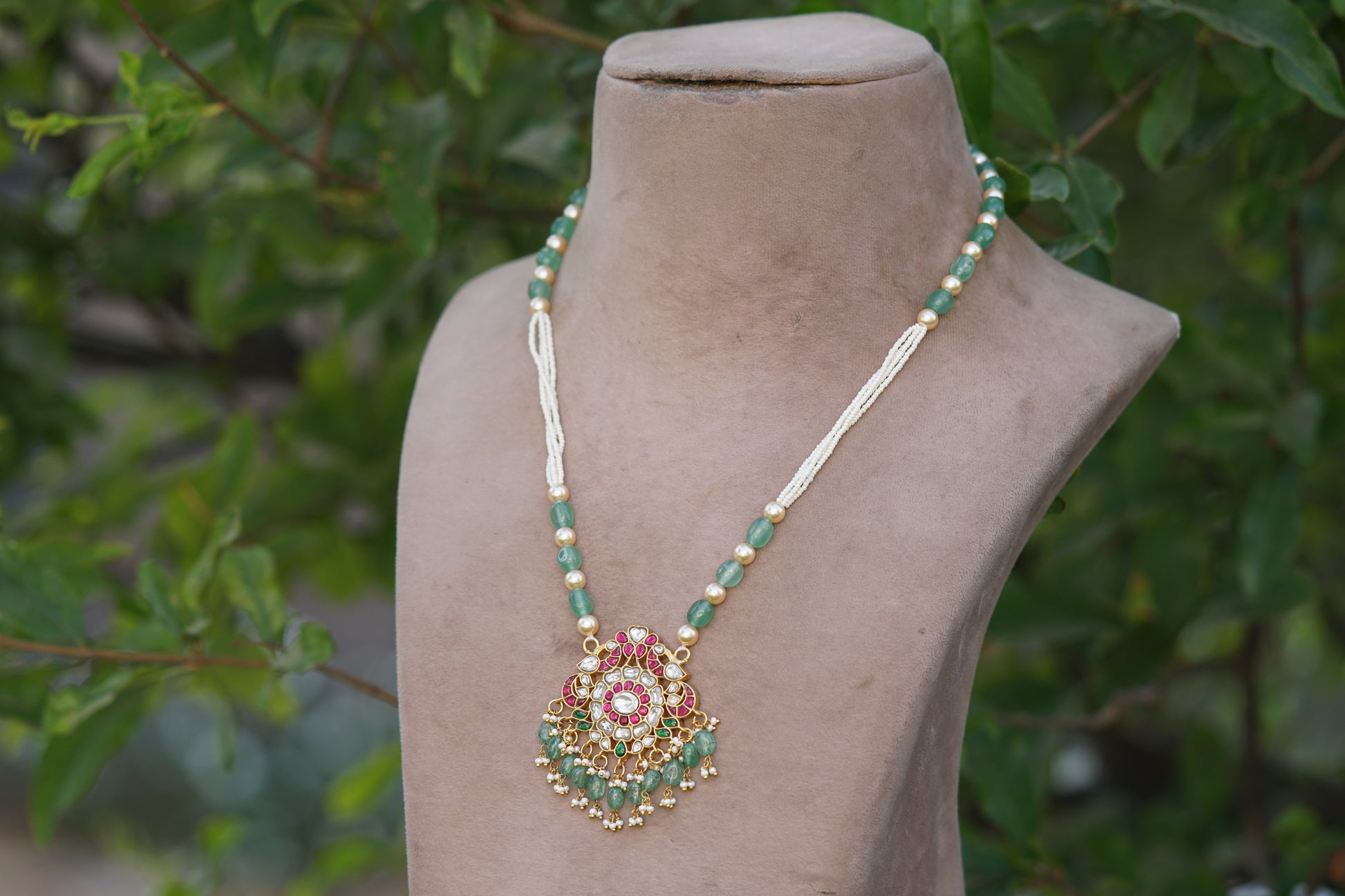 Kundan pendant Necklace (4-8034)(K)(Preorder) - JEWELSTYLE