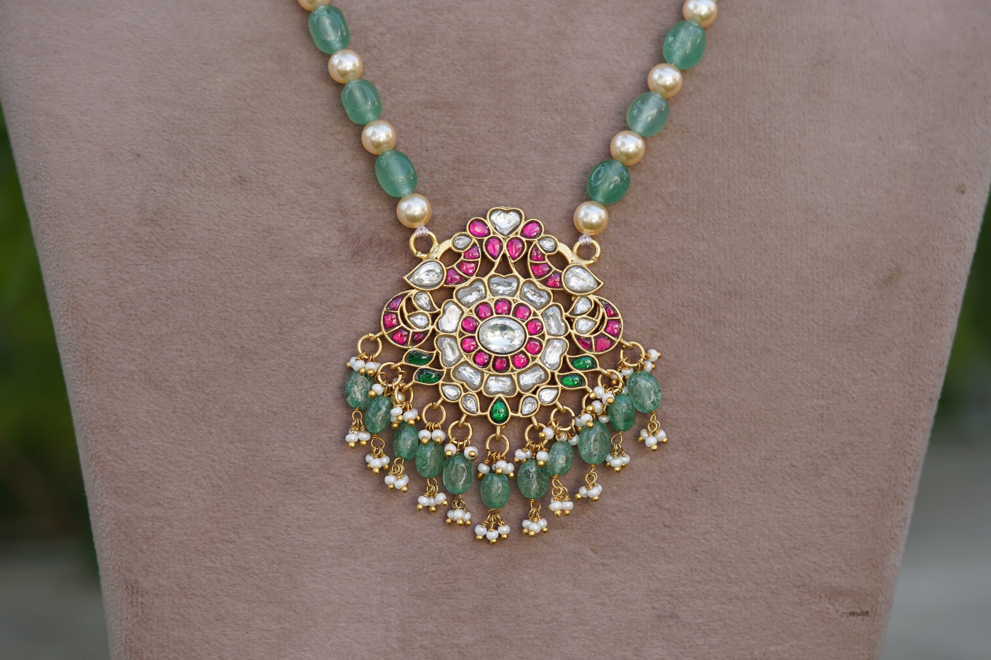Kundan pendant Necklace (4-8034)(K)(Preorder) - JEWELSTYLE