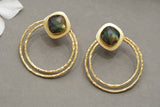 Stone earring (1-2950)(H)