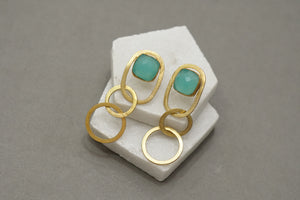 Stone earring (1-2945)(H)