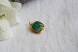 Green Stone Pendant  (4-8053)(B)