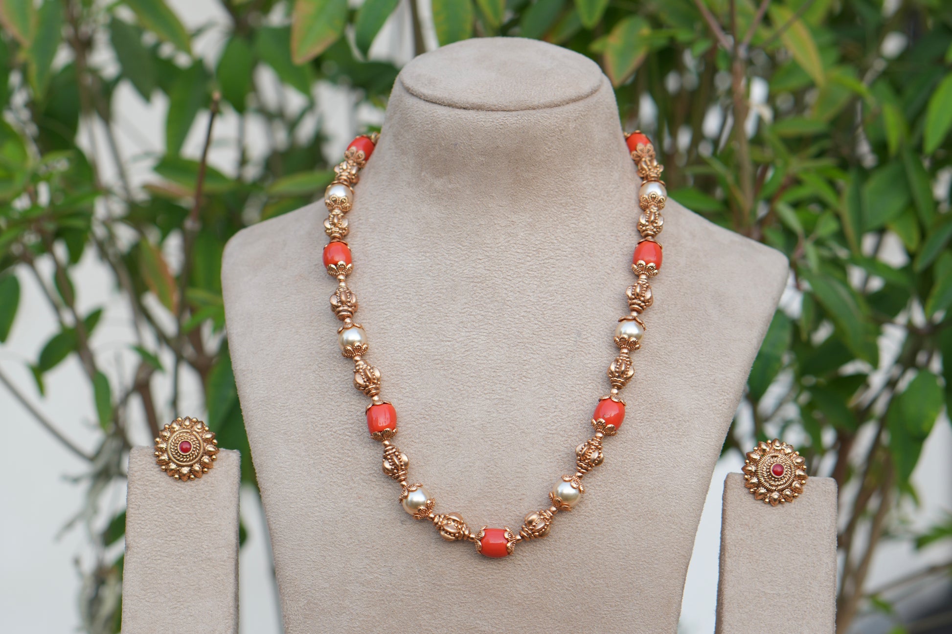 Antique Coral Necklace Set (4-9083)(AK) - JEWELSTYLE