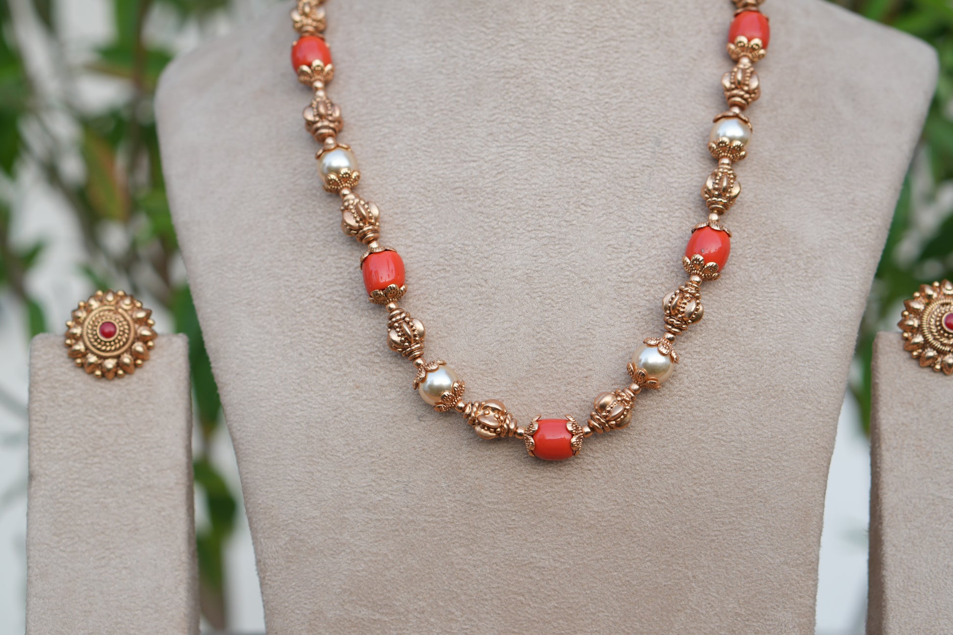 Antique Coral Necklace Set (4-9083)(AK) - JEWELSTYLE