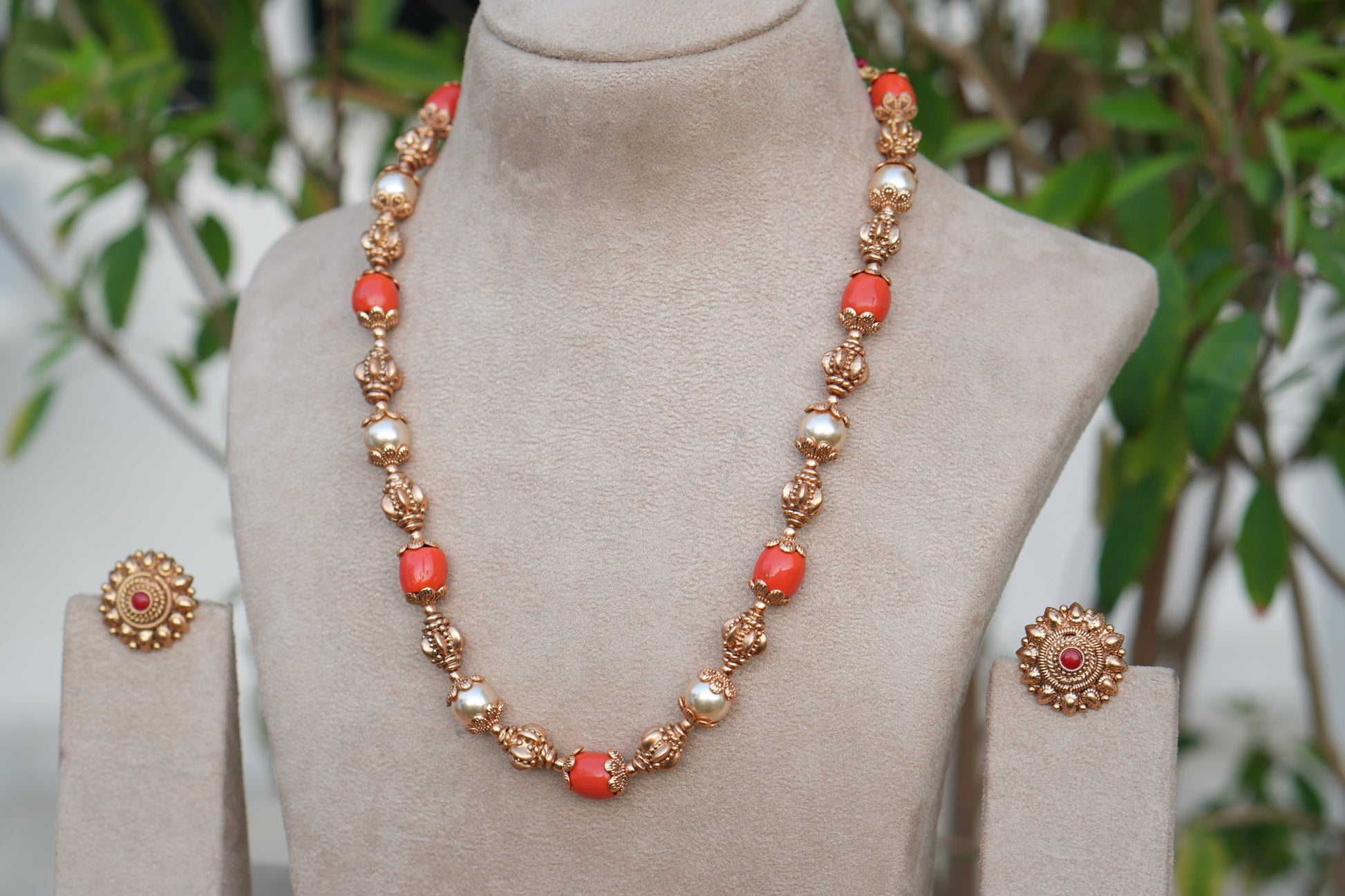 Antique Coral Necklace Set (4-9083)(AK) - JEWELSTYLE