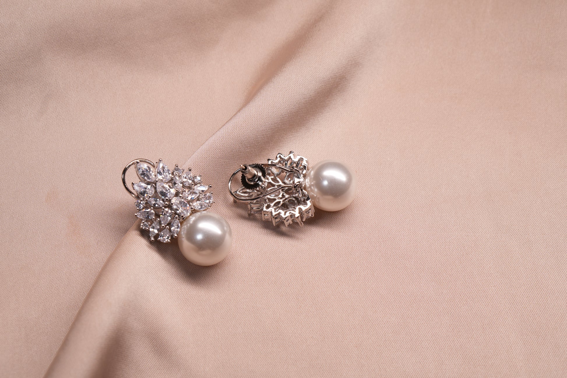 AD Earrings (1-5143)(B) - JEWELSTYLE