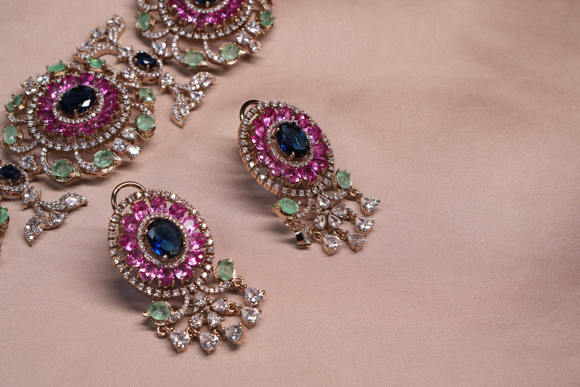 AD Choker Set  (4-9095)(B) - JEWELSTYLE