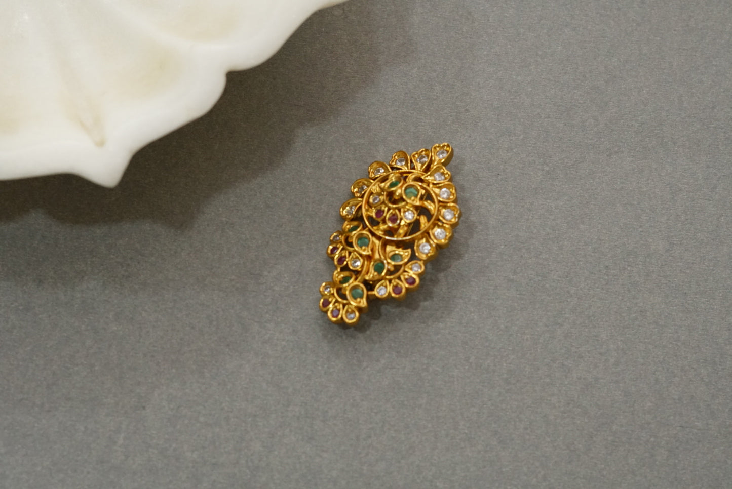 antique Saree pin (9-125)(AK)