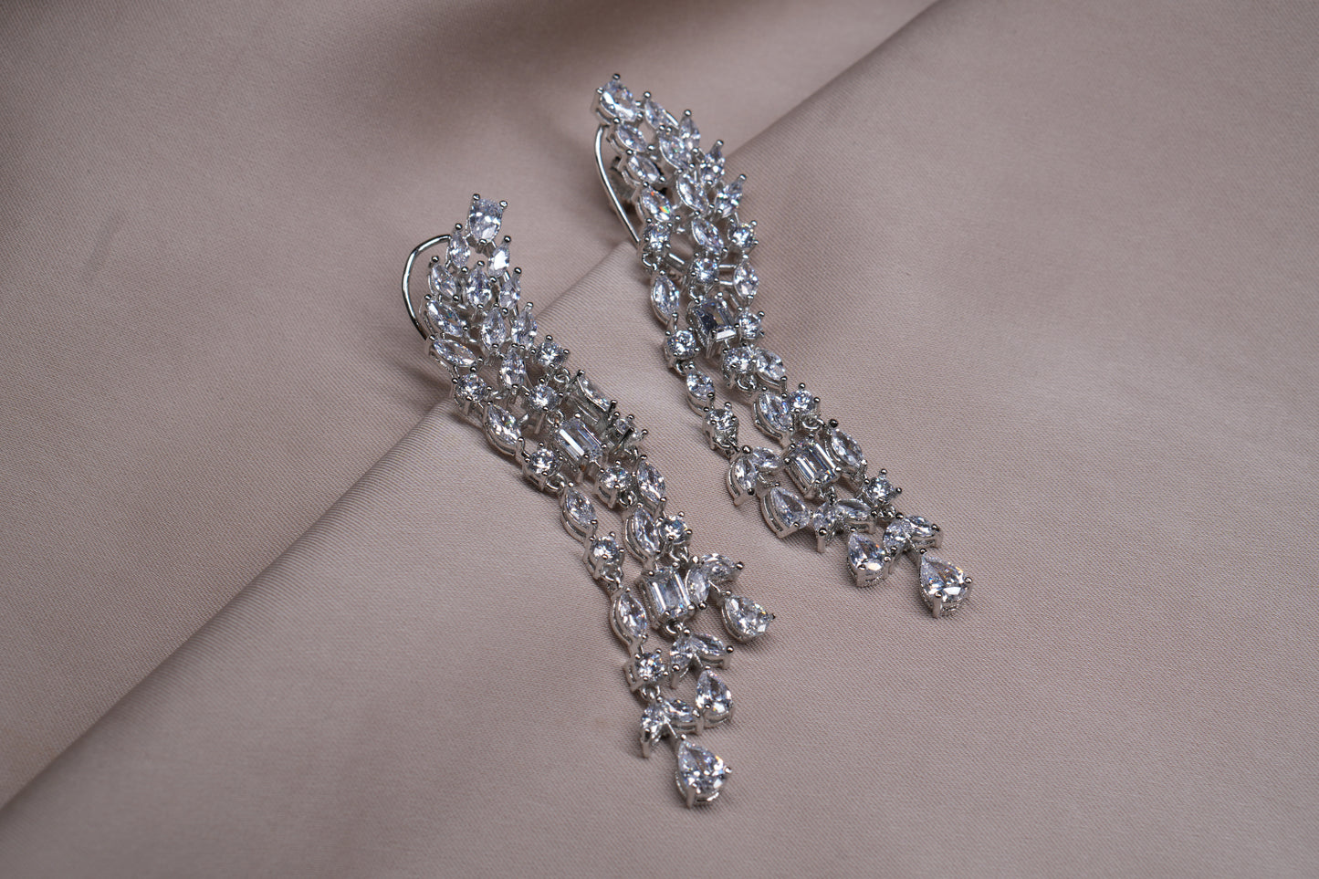 AD Earrings (1-5150)(B)